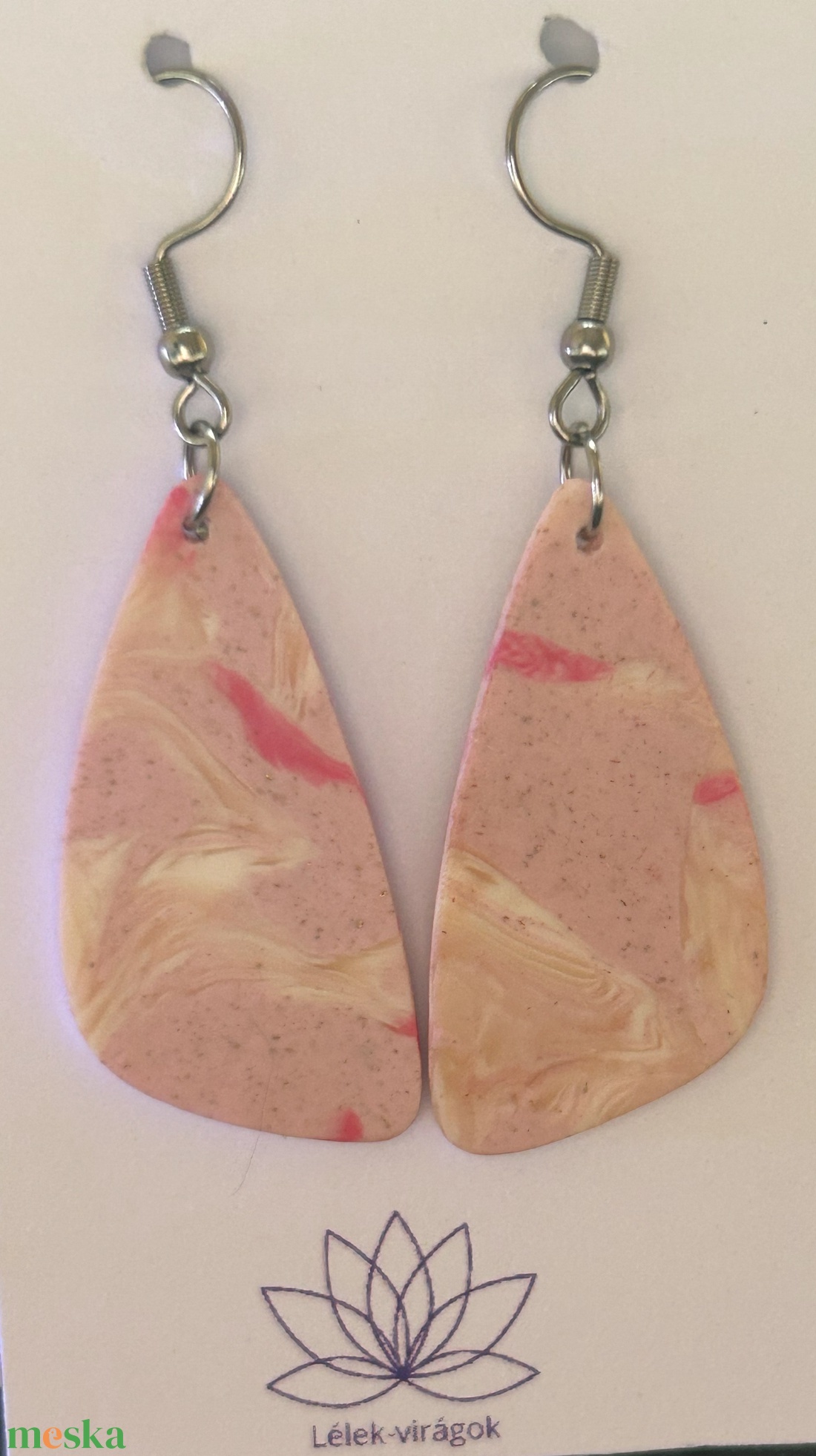 Rózsaszín és bézs színű polymer clay fülbevaló - ékszer - fülbevaló - lógó fülbevaló - Meska.hu Rózsaszín és bézs színű polymer clay fülbevaló - ékszer - fülbevaló - lógó fülbevaló - Meska.hu