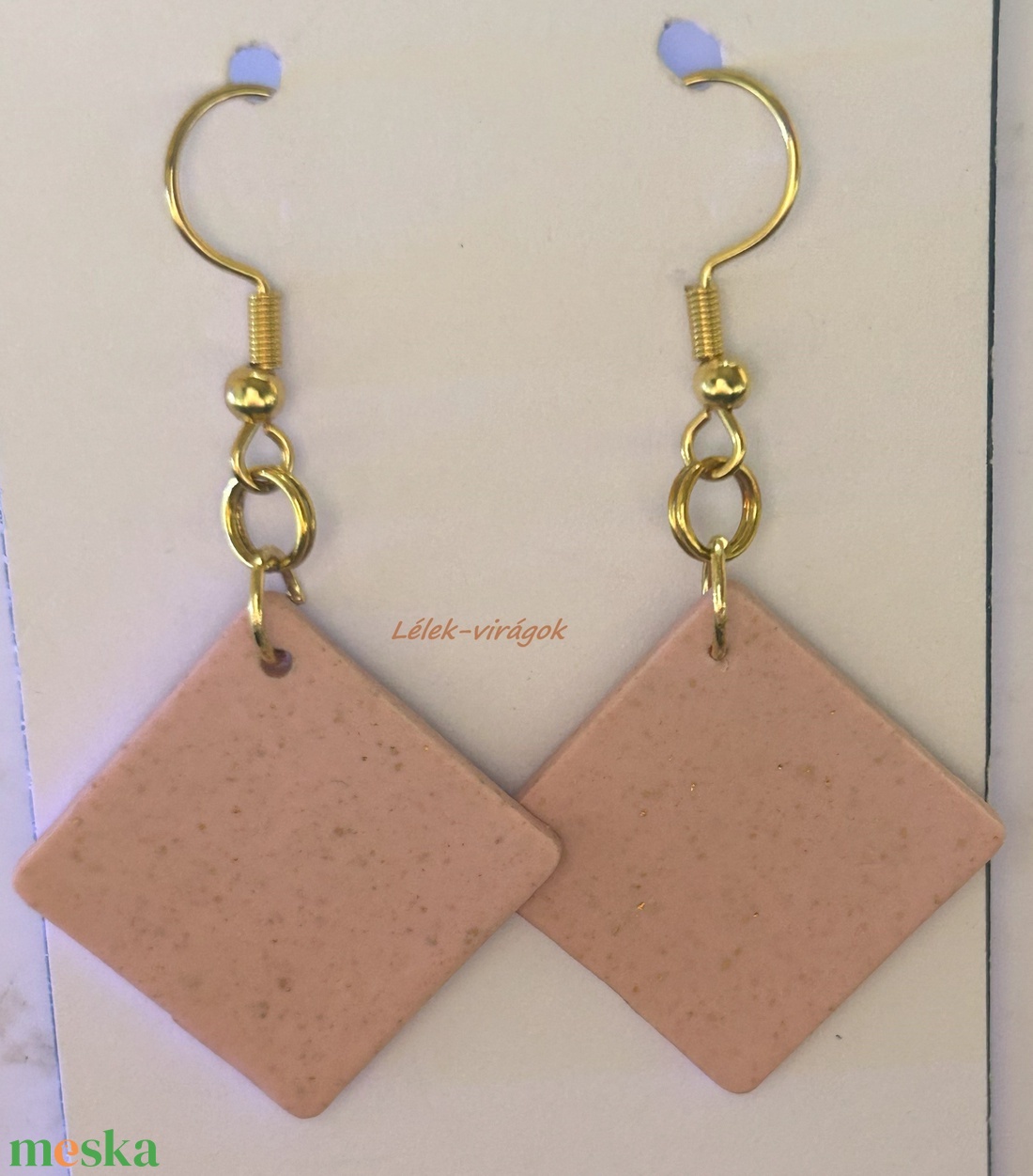 Rózsaszín színű polymer clay fülbevaló - ékszer - fülbevaló - lógó fülbevaló - Meska.hu Rózsaszín színű polymer clay fülbevaló - ékszer - fülbevaló - lógó fülbevaló - Meska.hu