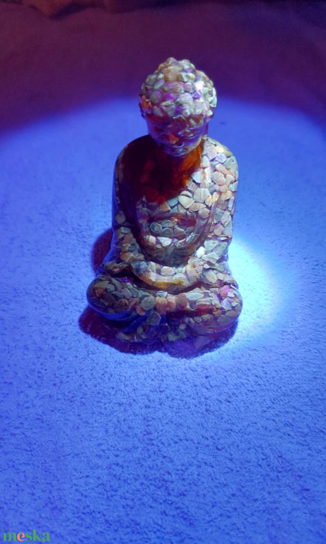 Balti borostyán buddha szobor - művészet - szobor - kő - Meska.hu Balti borostyán buddha szobor - művészet - szobor - kő - Meska.hu