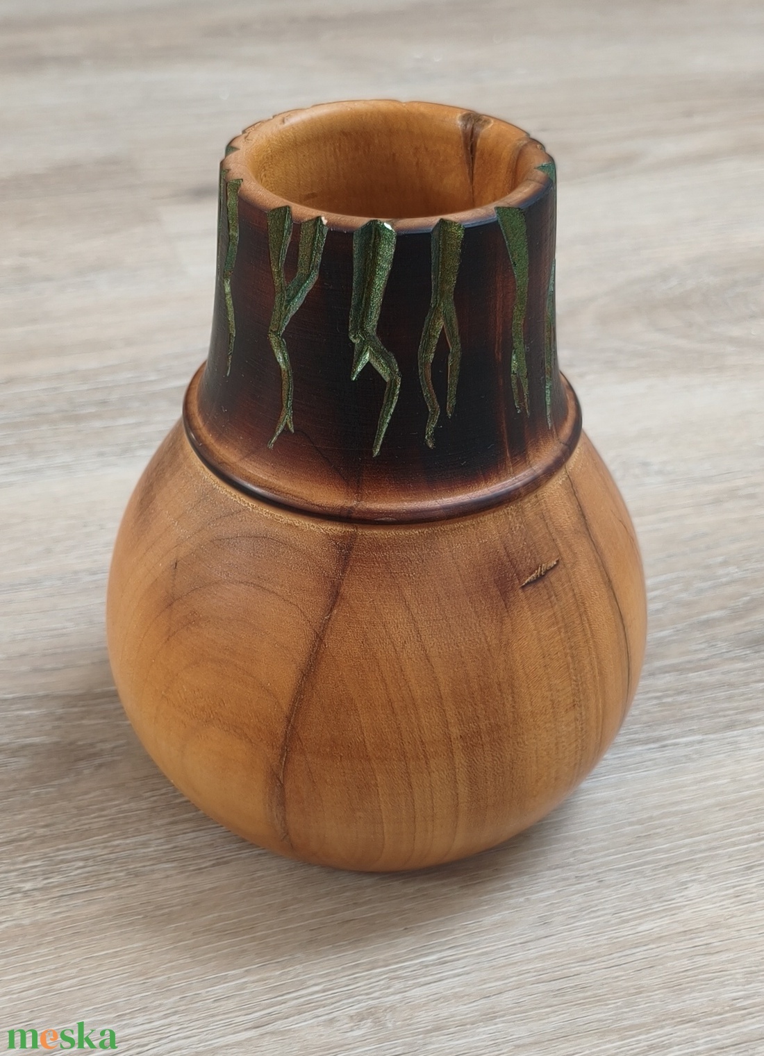 Fa esztergált váza - otthon & életmód - virágdekoráció - virágtartó - váza - Meska.hu
