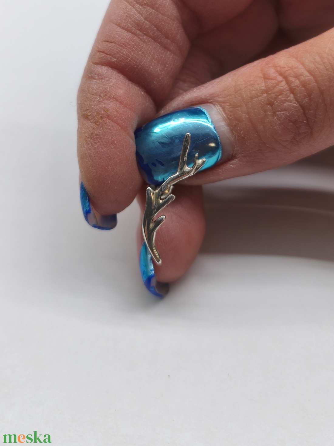 Aggancs alakú fél pár fülbevaló  - ékszer - fülbevaló - fülékszer - Meska.hu