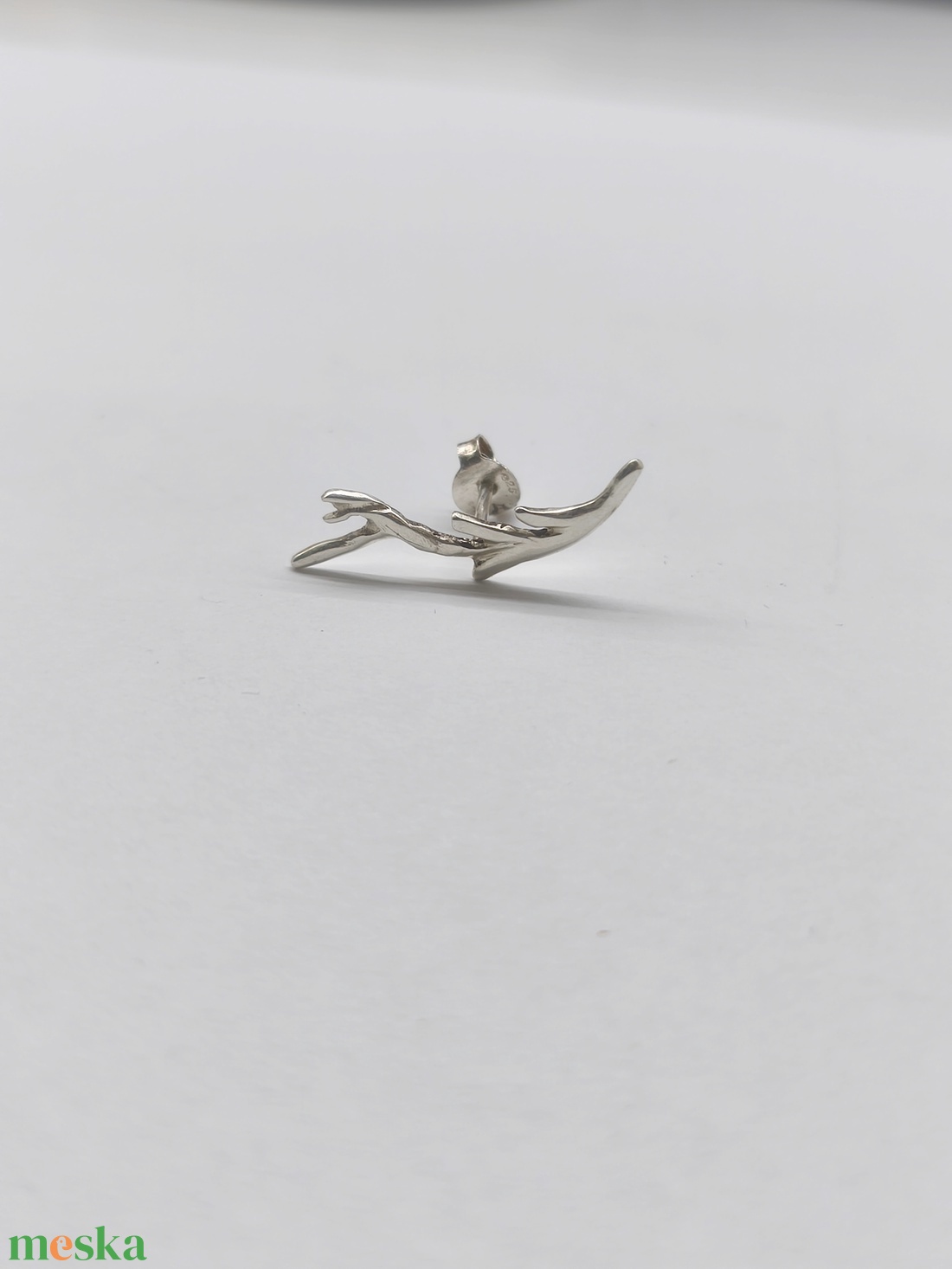 Aggancs alakú fél pár fülbevaló  - ékszer - fülbevaló - fülékszer - Meska.hu