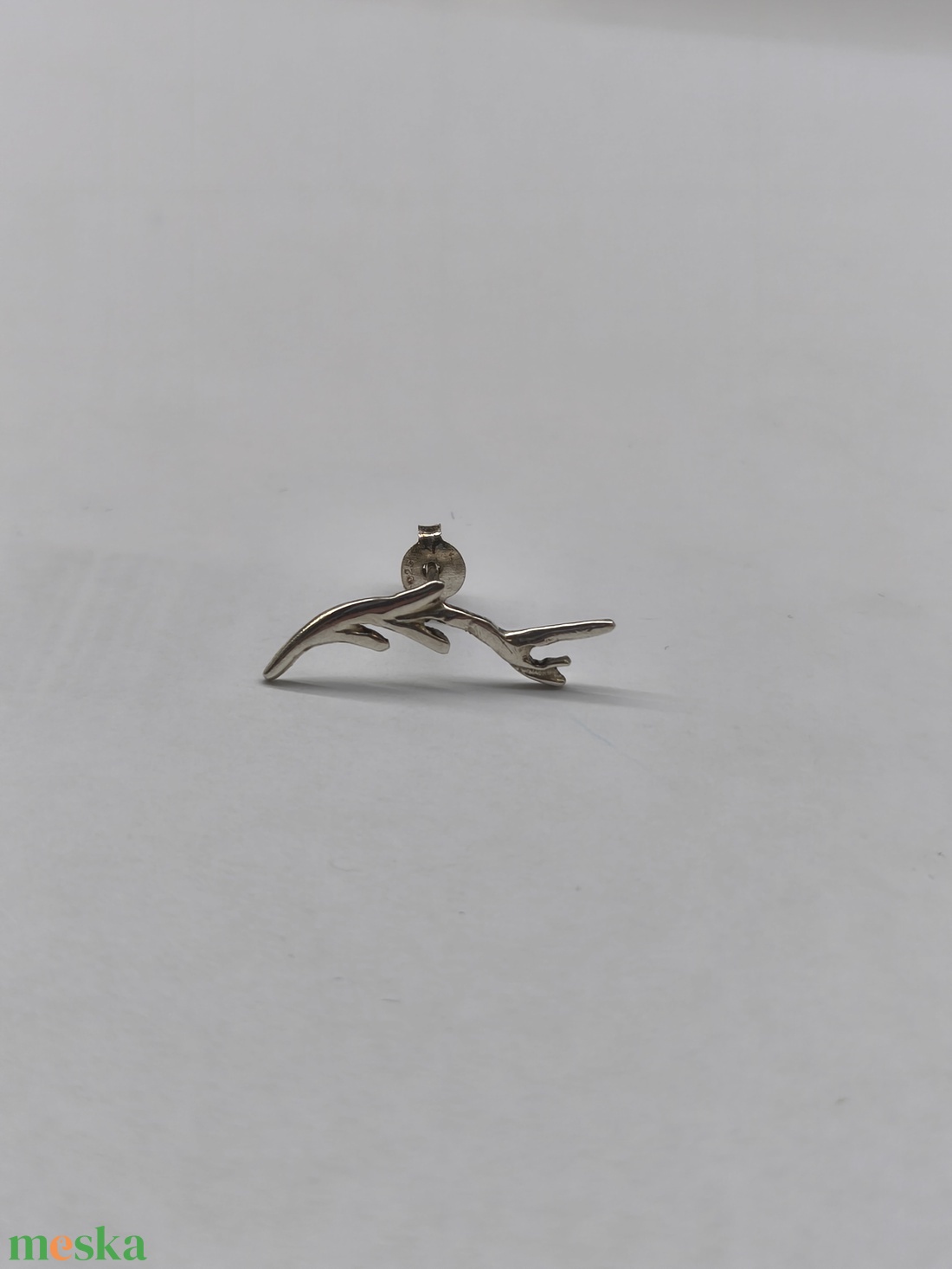 Aggancs alakú fél pár fülbevaló  - ékszer - fülbevaló - fülékszer - Meska.hu