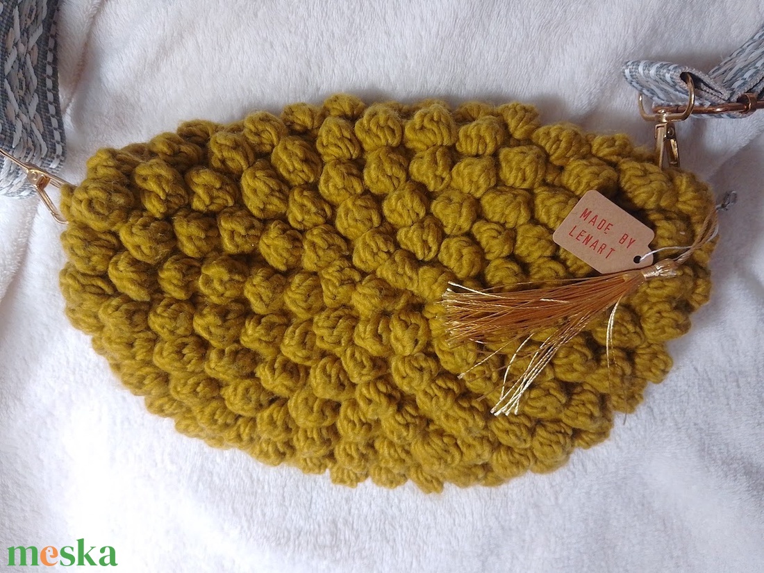 Egyedi horgolt crossbody, válltáska, övtáska - táska & tok - övtáska - Meska.hu Egyedi horgolt crossbody, válltáska, övtáska - táska & tok - övtáska - Meska.hu