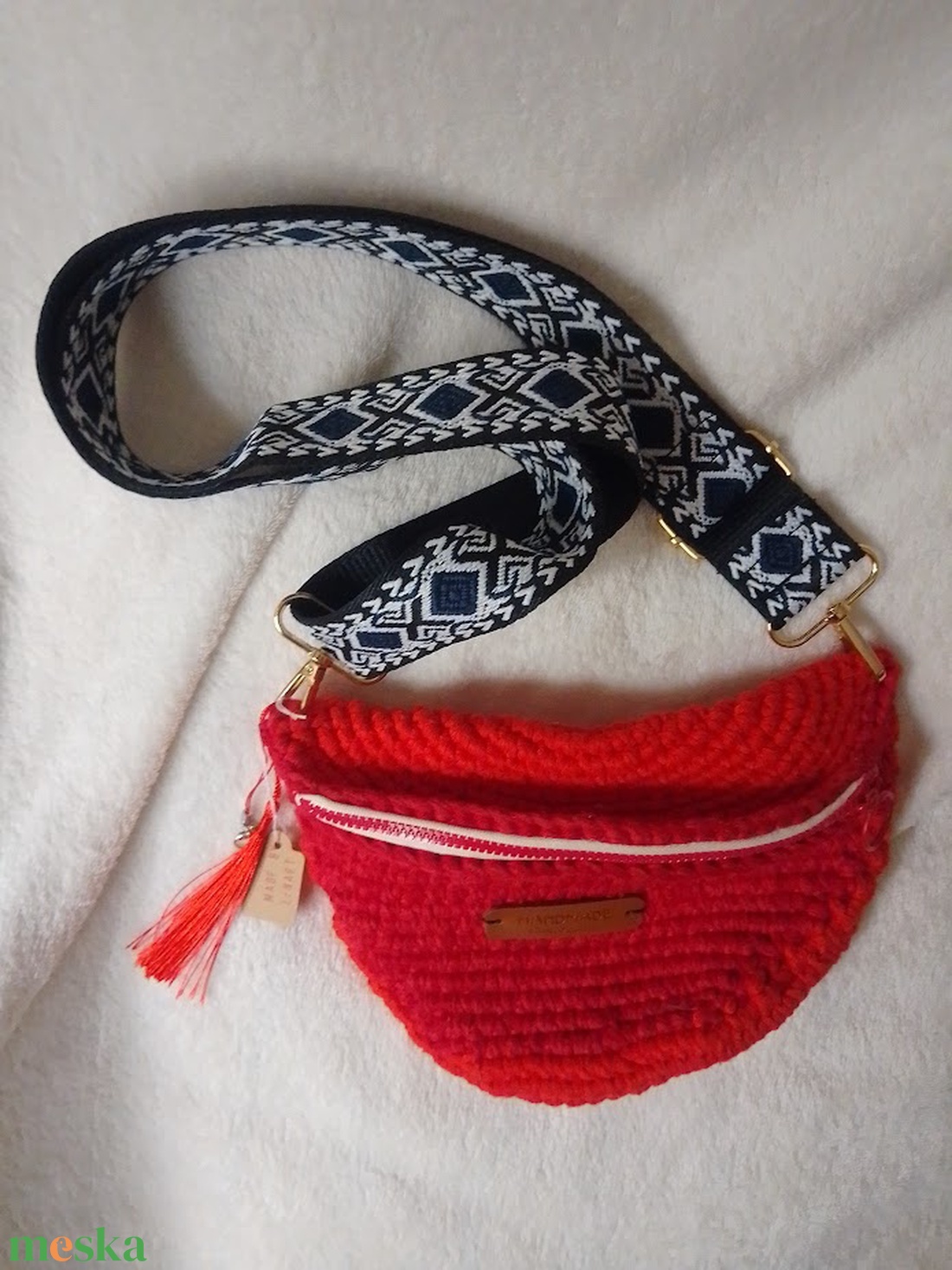 Egyedi horgolt crossbody, válltáska, övtáska - táska & tok - övtáska - Meska.hu Egyedi horgolt crossbody, válltáska, övtáska - táska & tok - övtáska - Meska.hu