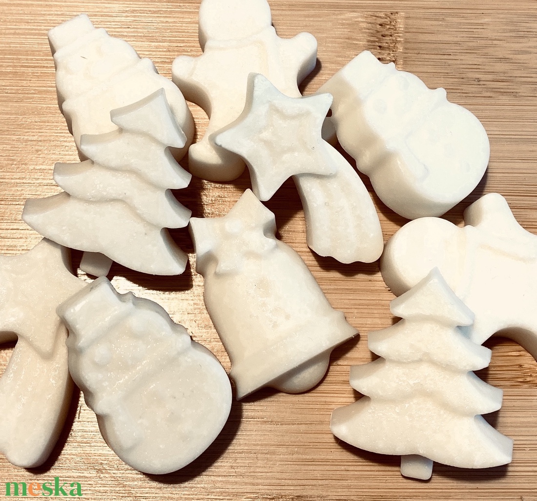 Lenature illatviasz - karácsony - karácsonyi lakásdekoráció - karácsonyi illatgyertya, mécses - Meska.hu Lenature illatviasz - karácsony - karácsonyi lakásdekoráció - karácsonyi illatgyertya, mécses - Meska.hu