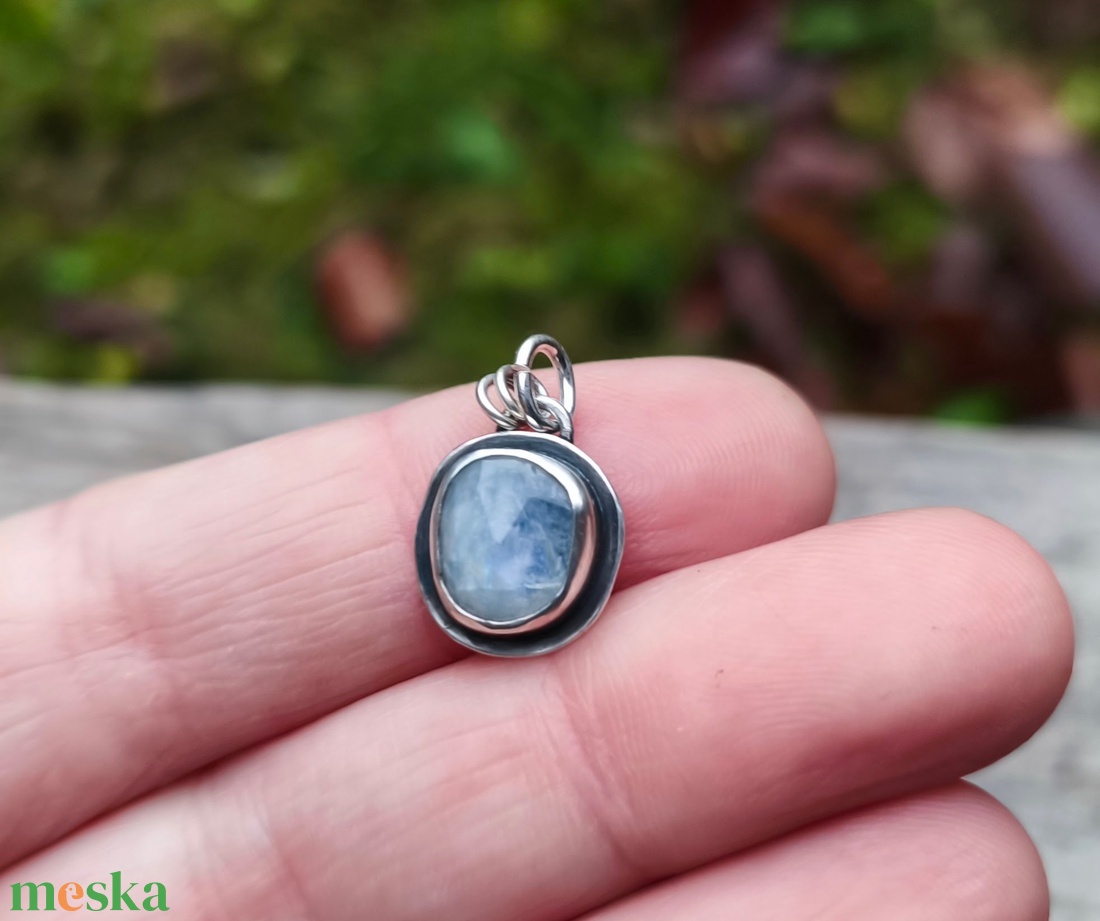 Ezüst Holdkő medál - ékszer - nyaklánc - medál - Meska.hu