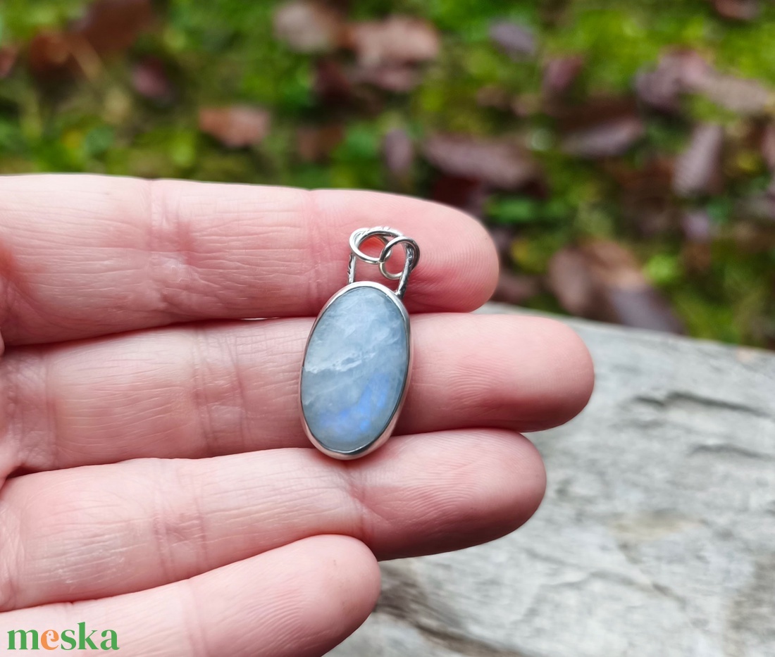 Ezüst Holdkő medál - ékszer - nyaklánc - medál - Meska.hu
