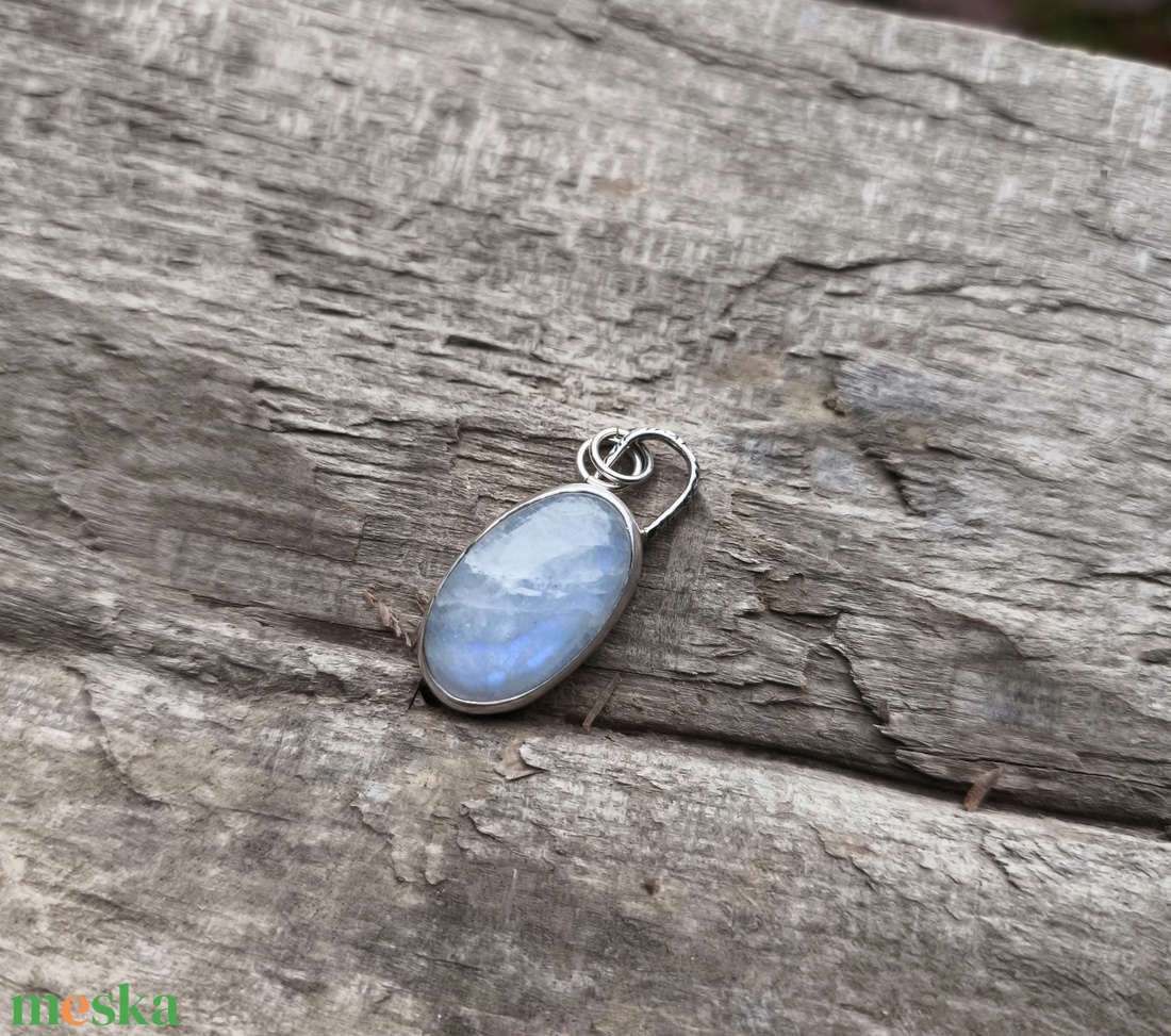 Ezüst Holdkő medál - ékszer - nyaklánc - medál - Meska.hu
