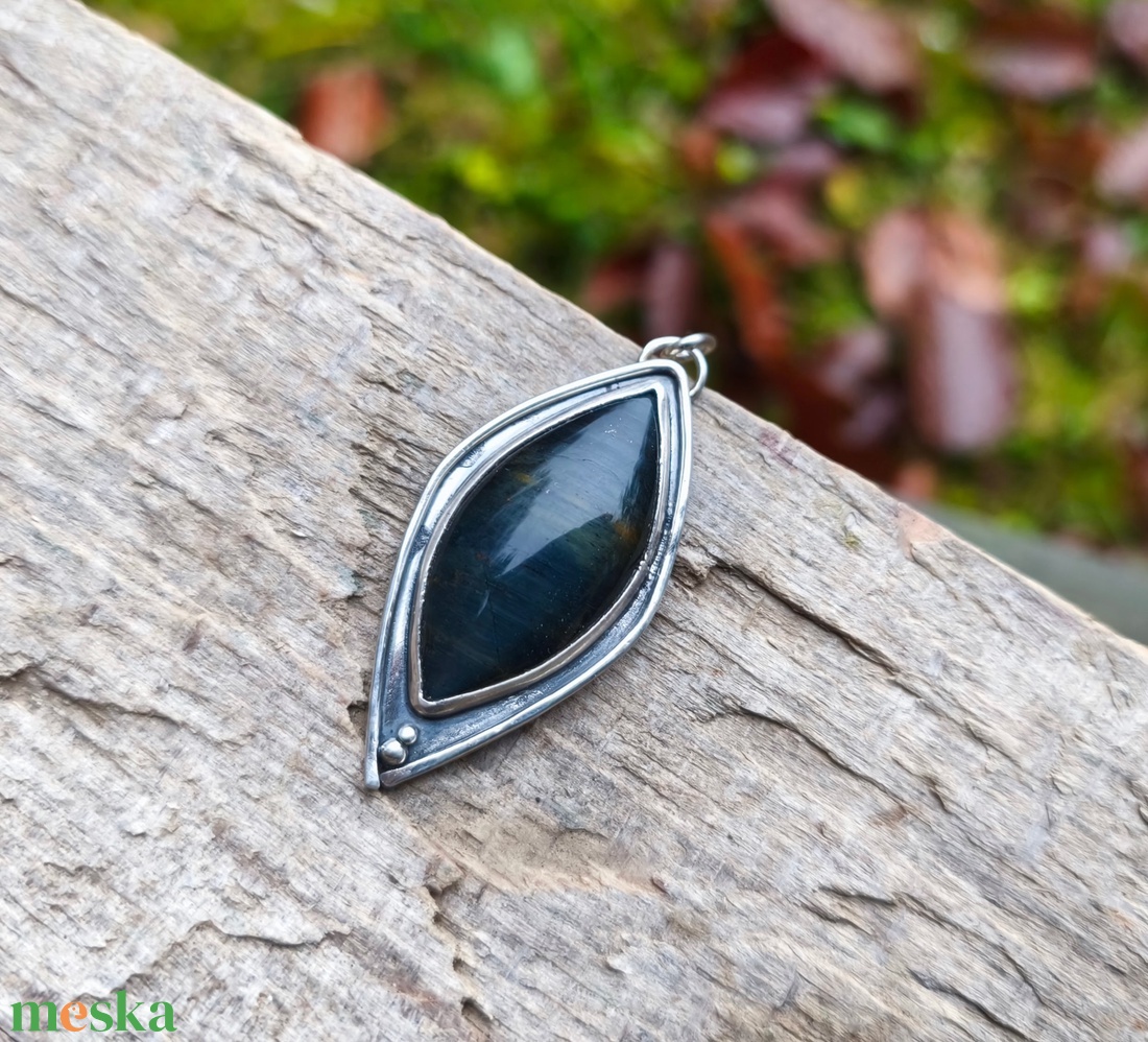 Ezüst Sólyomszem medál - ékszer - nyaklánc - medál - Meska.hu