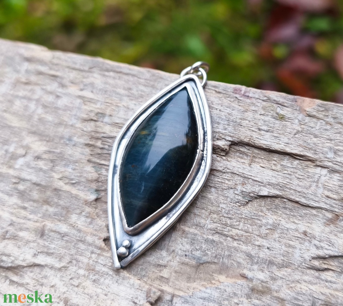 Ezüst Sólyomszem medál - ékszer - nyaklánc - medál - Meska.hu