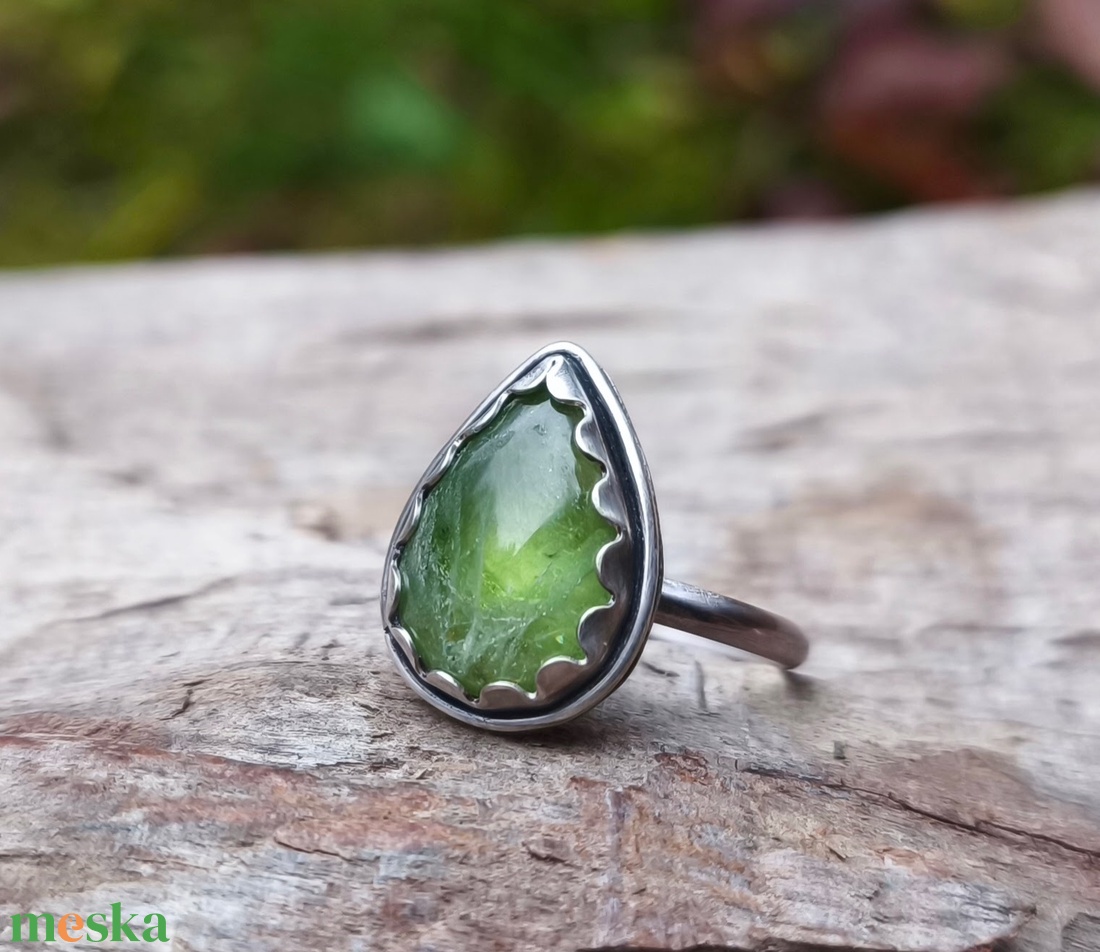 Ezüst Olivin gyűrű - ékszer - gyűrű - szoliter gyűrű - Meska.hu