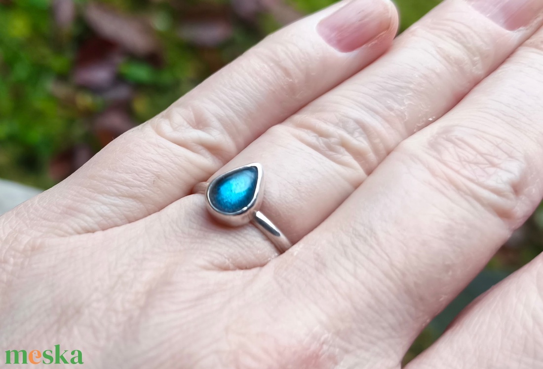 Ezüst Labradorit gyűrű - ékszer - gyűrű - Meska.hu