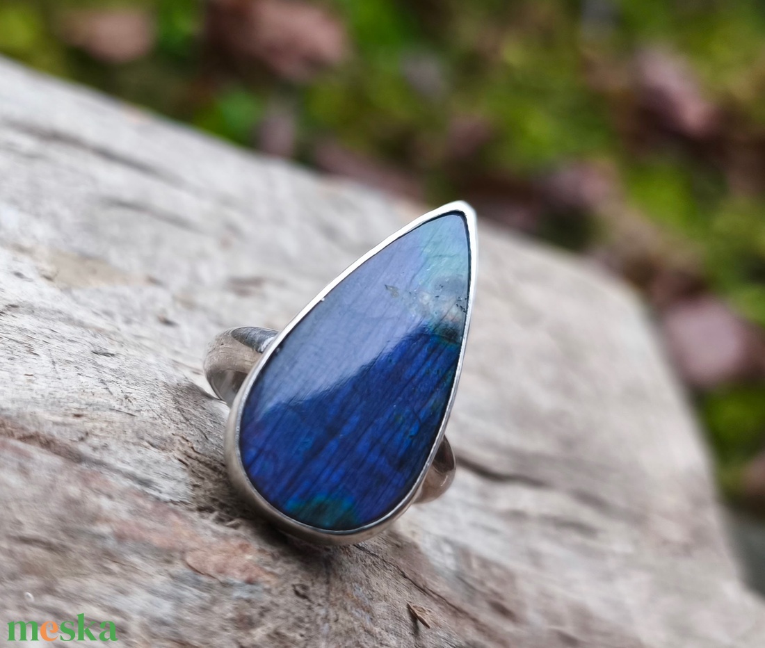 Ezüst Labradorit gyűrű - ékszer - gyűrű - statement gyűrű - Meska.hu