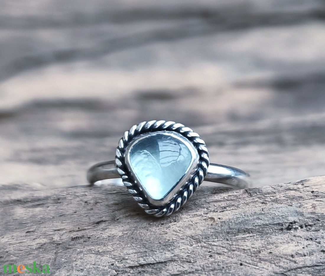 Ezüst Akvamarin gyűrű - ékszer - gyűrű - vékony gyűrű - Meska.hu