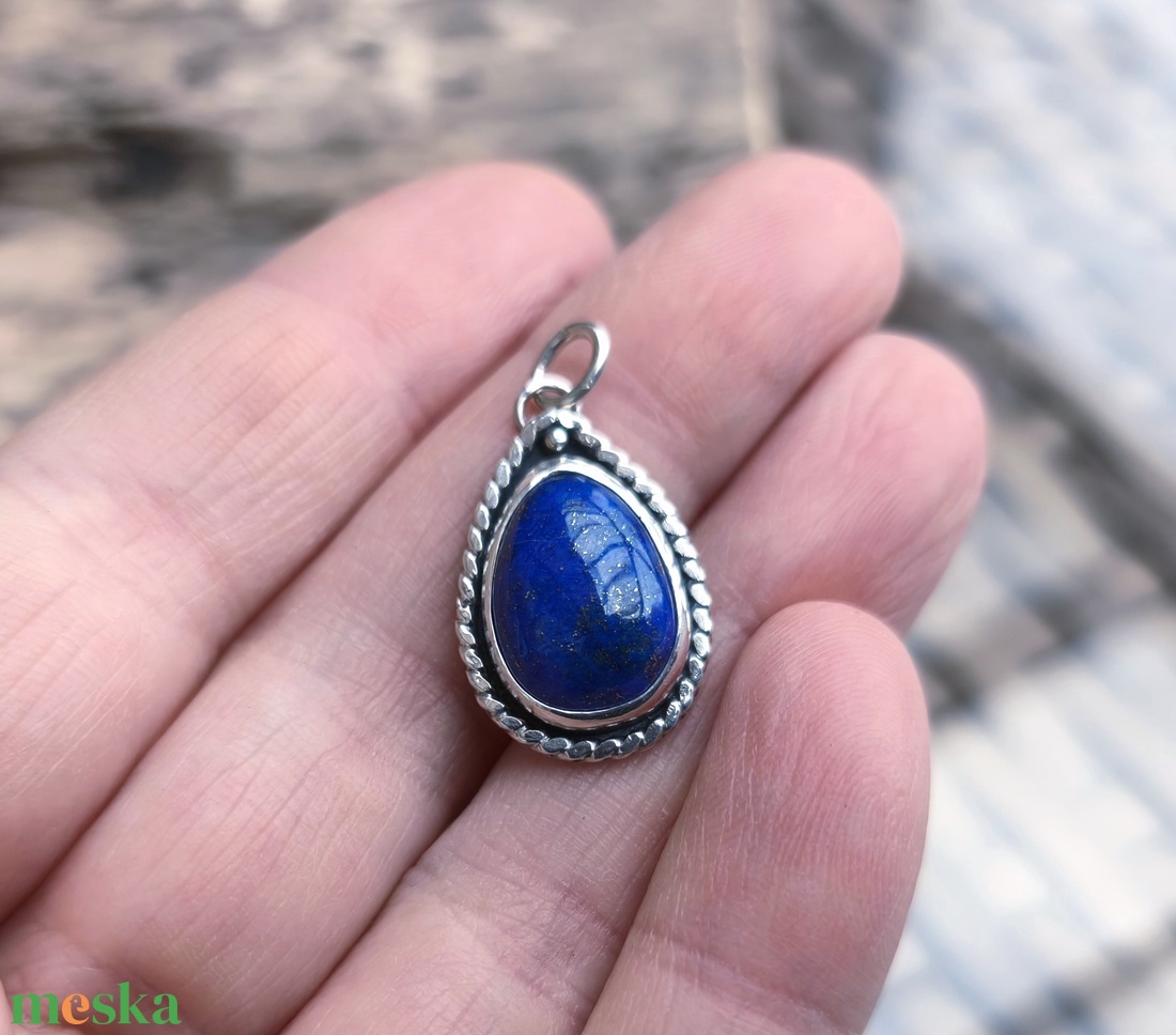 Ezüst Lápisz Lazuli medál - ékszer - nyaklánc - medál - Meska.hu