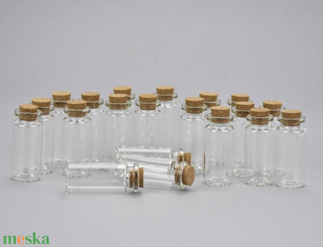DK-8064. Üvegcse parafadugóval - több méretben - 3,5cmx1,2cm - kellékek & szerszámok - dekorációs kellékek - figurák - Meska.hu DK-8064. Üvegcse parafadugóval - több méretben - 3,5cmx1,2cm - kellékek & szerszámok - dekorációs kellékek - figurák - Meska.hu