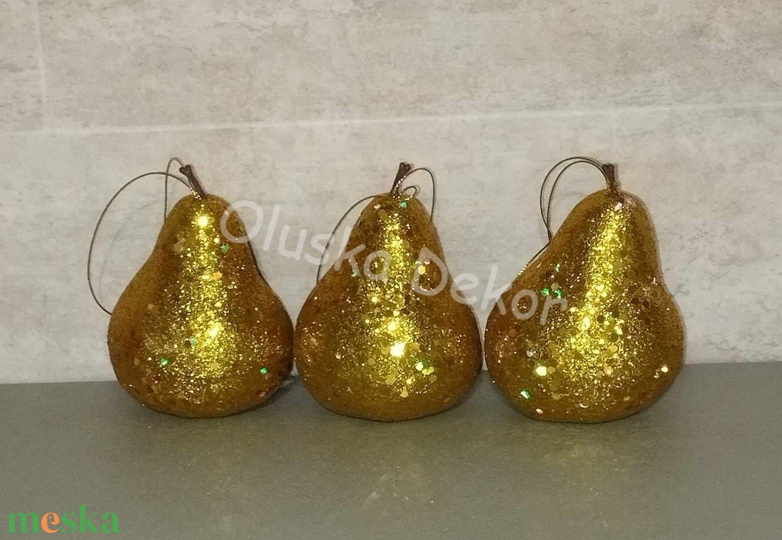 Körte, glitteres, esküvői, karácsonyi dekorációs gyümölcs, arany, ezüst, piros, 10cm - kellékek & szerszámok - dekorációs kellékek - egyéb kellékek - Meska.hu Körte, glitteres, esküvői, karácsonyi dekorációs gyümölcs, arany, ezüst, piros, 10cm - kellékek & szerszámok - dekorációs kellékek - egyéb kellékek - Meska.hu