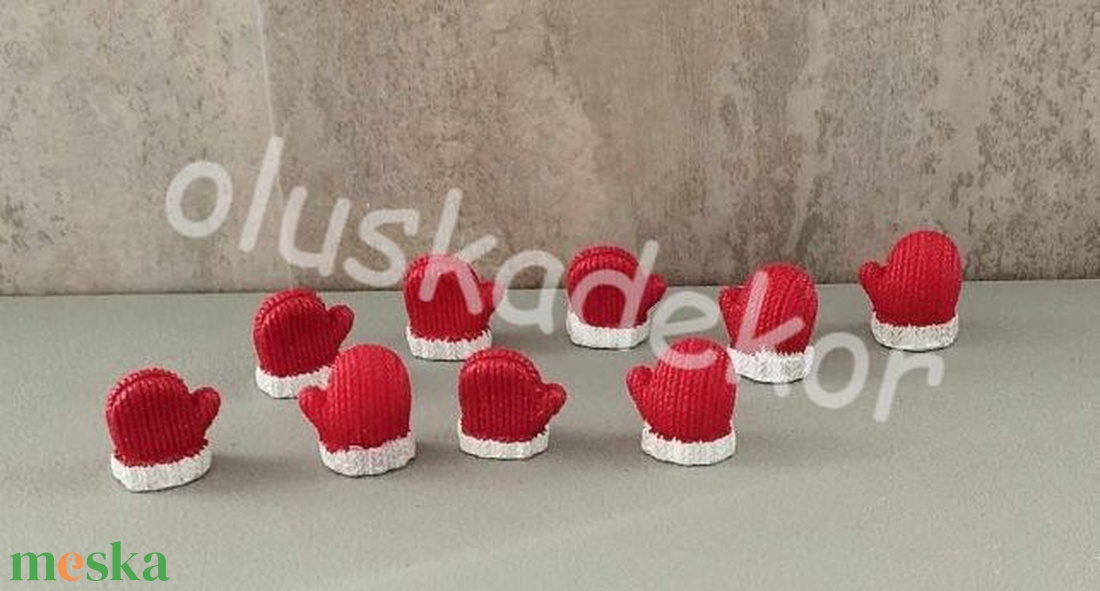 Keztyű, karácsonyi figura piros, ezüst, szürke színben, dekorációs alapanyag, 4x2,4cm - kellékek & szerszámok - dekorációs kellékek - egyéb kellékek - Meska.hu Keztyű, karácsonyi figura piros, ezüst, szürke színben, dekorációs alapanyag, 4x2,4cm - kellékek & szerszámok - dekorációs kellékek - egyéb kellékek - Meska.hu
