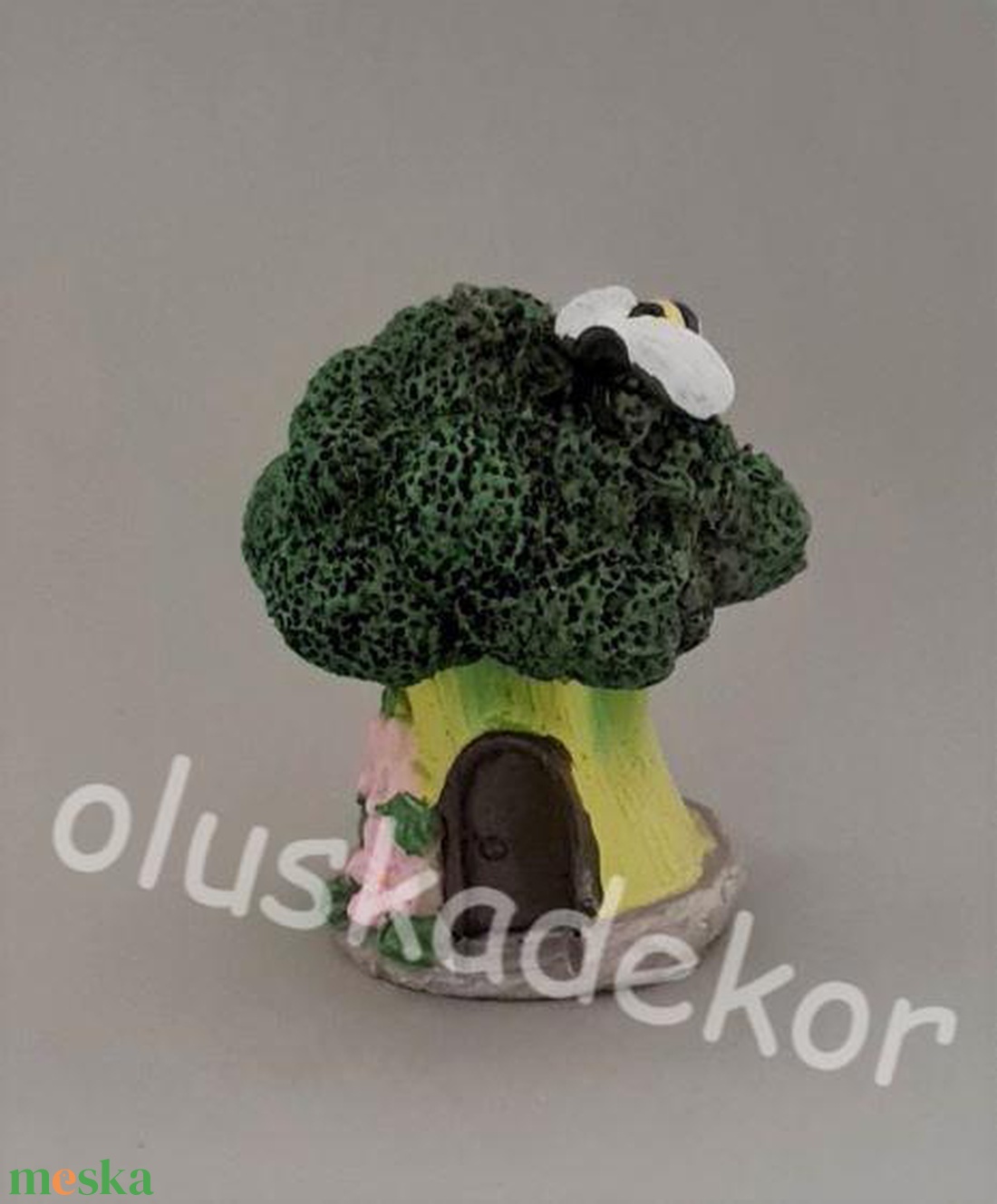 Zöldségházikó, brokkoli, saláta, spárga 7cm - kellékek & szerszámok - dekorációs kellékek - figurák - Meska.hu Zöldségházikó, brokkoli, saláta, spárga 7cm - kellékek & szerszámok - dekorációs kellékek - figurák - Meska.hu