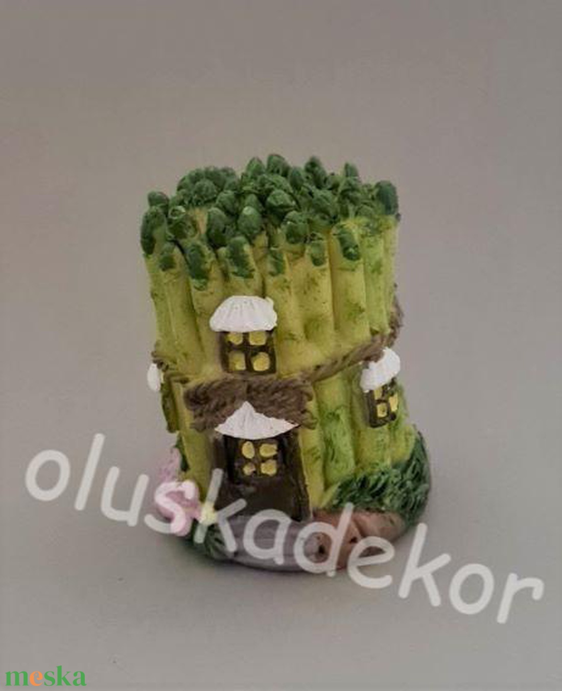 Zöldségházikó, brokkoli, saláta, spárga 7cm - kellékek & szerszámok - dekorációs kellékek - figurák - Meska.hu Zöldségházikó, brokkoli, saláta, spárga 7cm - kellékek & szerszámok - dekorációs kellékek - figurák - Meska.hu