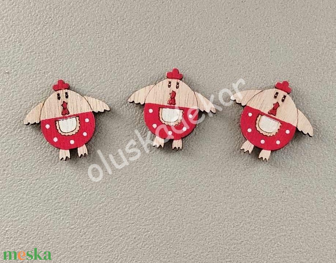 Csibené és csibefi, öntapadós fafigura - kellékek & szerszámok - dekorációs kellékek - egyéb kellékek - Meska.hu