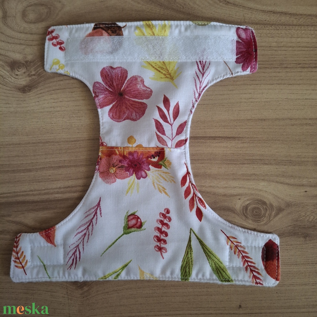 Játék baba pelenka, virágos  - játék & sport - baba & babaház - babaruha, babakellék - Meska.hu