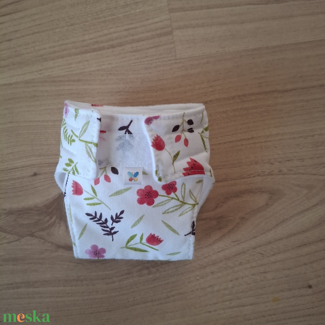 Játék baba pelenka, leveles-virágos - játék & sport - baba & babaház - babaruha, babakellék - Meska.hu Játék baba pelenka, leveles-virágos - játék & sport - baba & babaház - babaruha, babakellék - Meska.hu