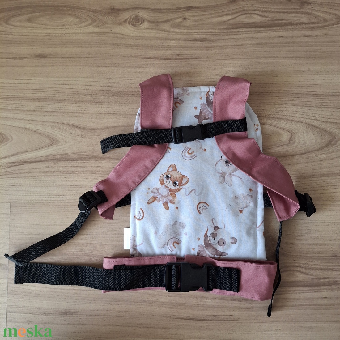 Játék csatos babahordozó, balettozó állatok - játék & sport - baba & babaház - babaruha, babakellék - Meska.hu