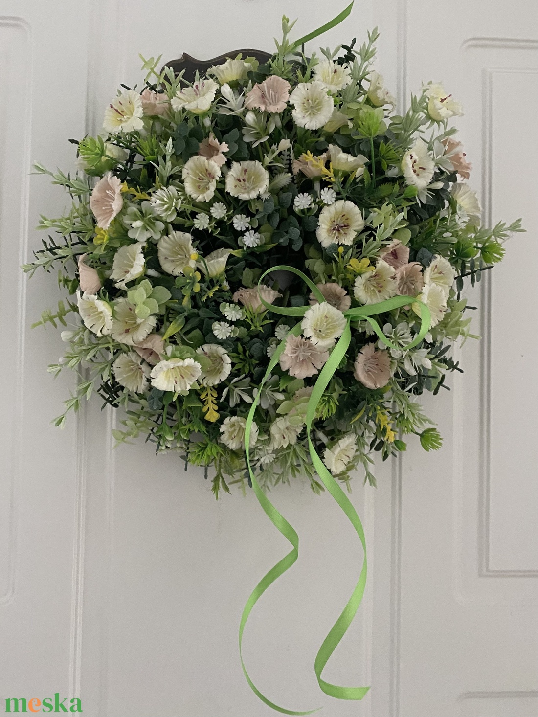 Szépséges virágos ajtódísz - otthon & életmód - dekoráció - ajtó- és ablak dekoráció - ajtódísz & kopogtató - Meska.hu