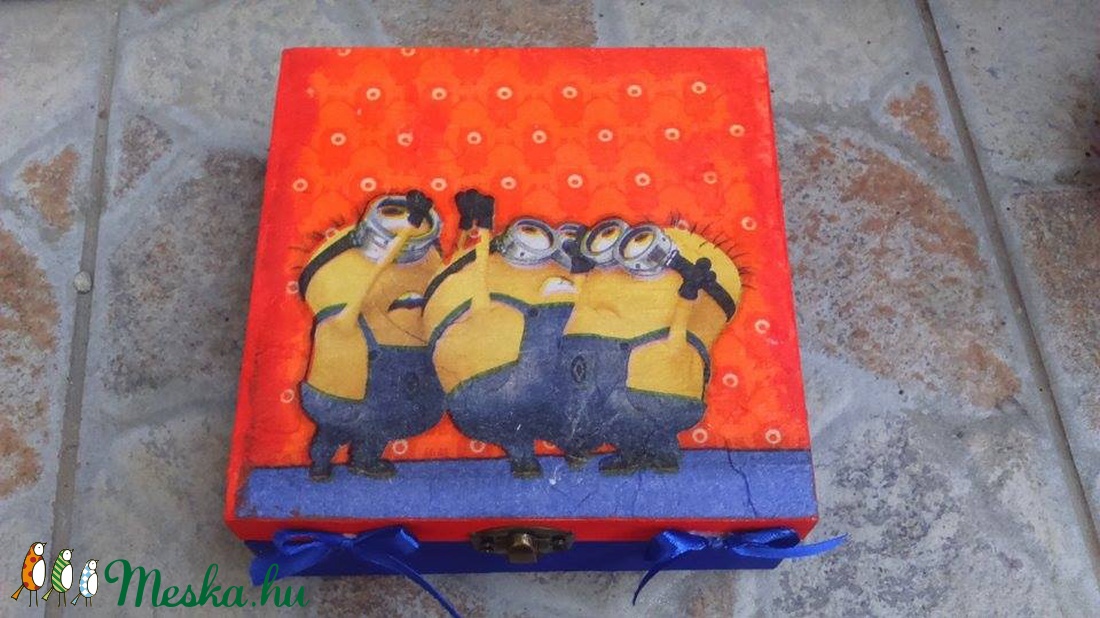 Minionok doboz - otthon & lakás - dekoráció - díszdoboz - Meska.hu Minionok doboz - otthon & lakás - dekoráció - díszdoboz - Meska.hu