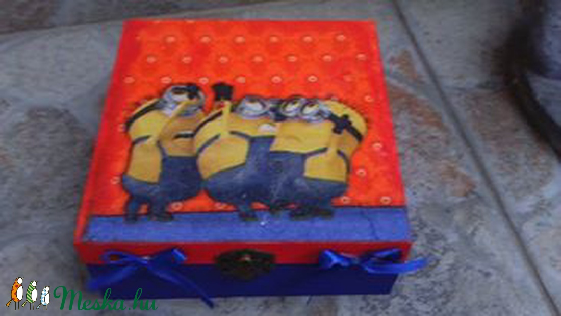 Minionok doboz - otthon & lakás - dekoráció - díszdoboz - Meska.hu Minionok doboz - otthon & lakás - dekoráció - díszdoboz - Meska.hu
