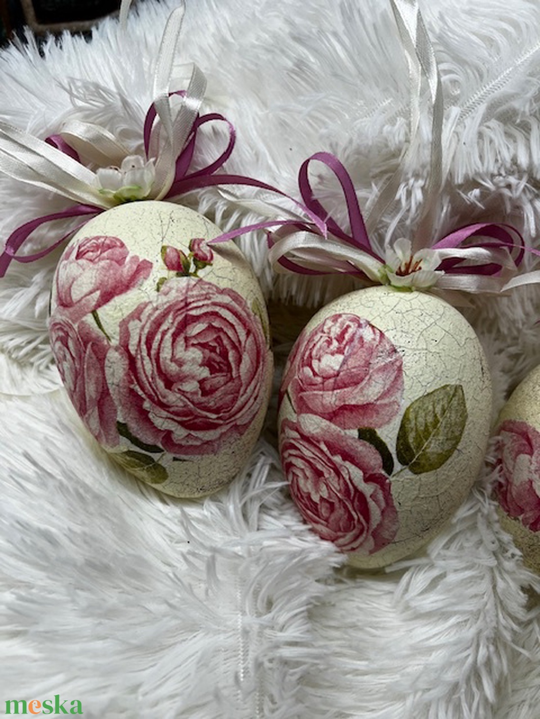 rózsás tojás  - ünnepi díszek, dekorációk - húsvéti díszek és dekorációk - húsvéti tojás, hímestojás - Meska.hu