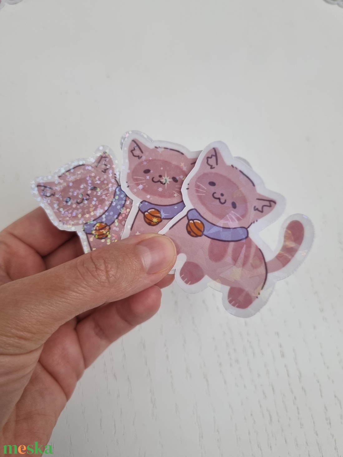 Holografikus Cicás Matrica - otthon & életmód - papír, írószer - matrica, matrica csomag - Meska.hu