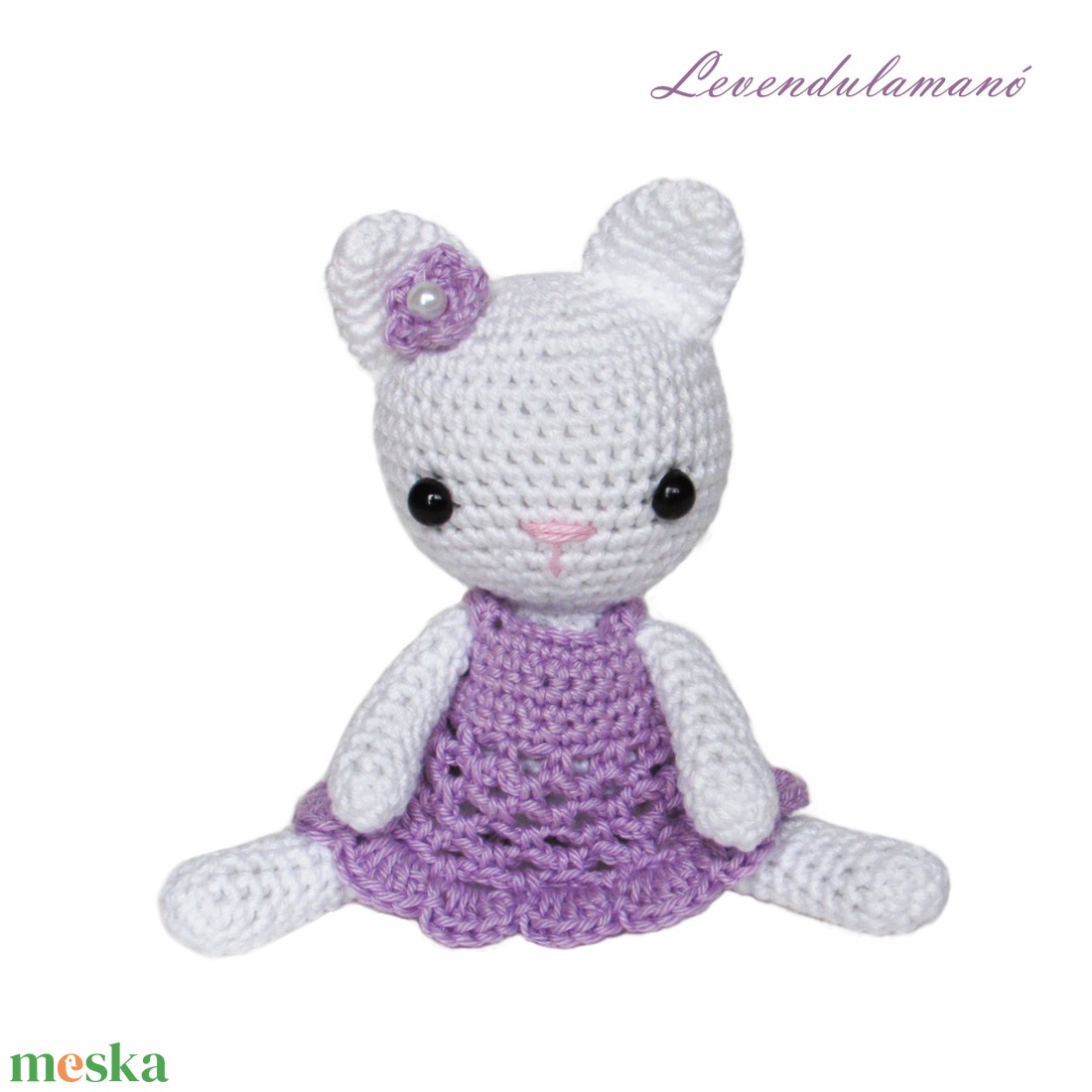 Rendelhető - Horgolt fehér cica lila ruhában amigurumi - játék & sport - plüssállat & játékfigura - cica - Meska.hu