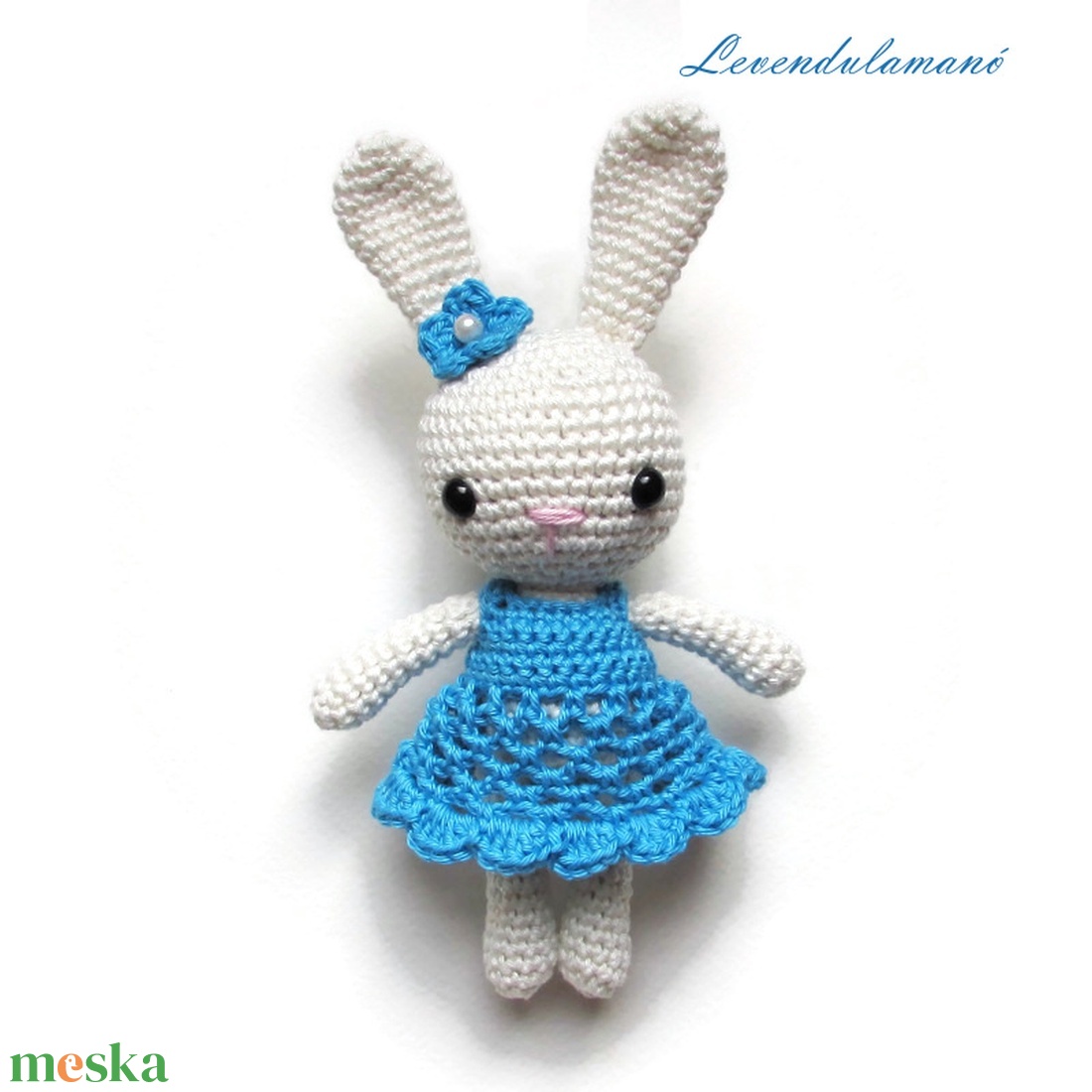 Rendelhető - Horgolt fehér nyuszilány türkizkék ruhában amigurmi - játék & sport - plüssállat & játékfigura - nyuszi - Meska.hu Rendelhető - Horgolt fehér nyuszilány türkizkék ruhában amigurmi - játék & sport - plüssállat & játékfigura - nyuszi - Meska.hu