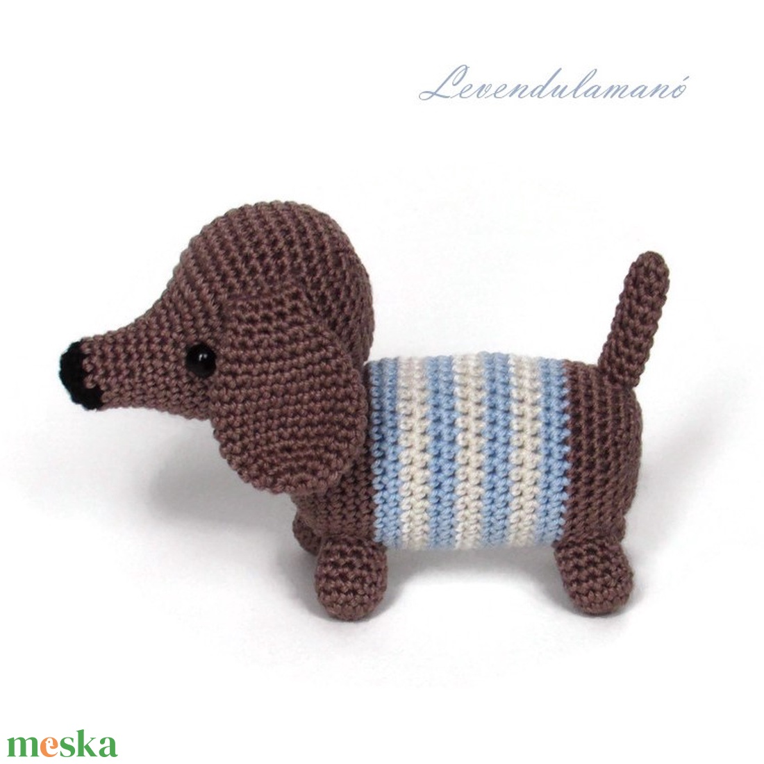 Horgolt tacskó kutya (világoskék csíkos) amigurumi - játék & sport - plüssállat & játékfigura - kutya - Meska.hu