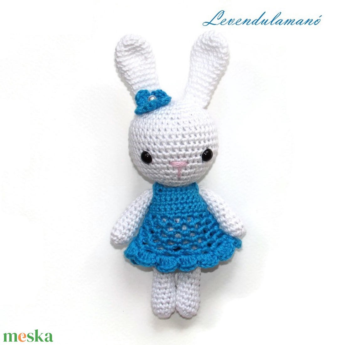 Horgolt fehér nyuszilány  türkizkék ruhában amigurmi - játék & sport - plüssállat & játékfigura - nyuszi - Meska.hu
