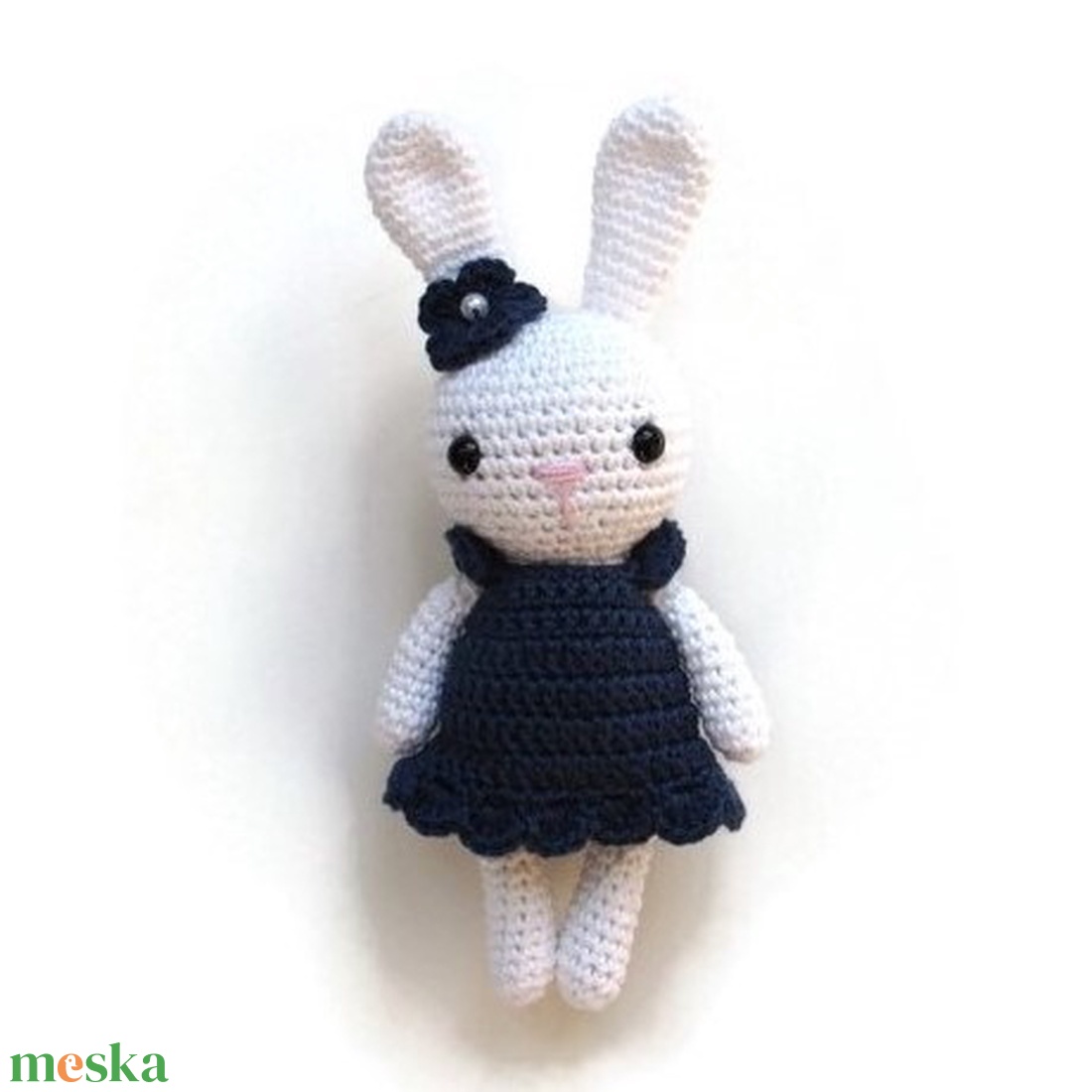 Horgolt fehér nyuszilány sötétkék ruhában amigurumi - játék & sport - plüssállat & játékfigura - nyuszi - Meska.hu