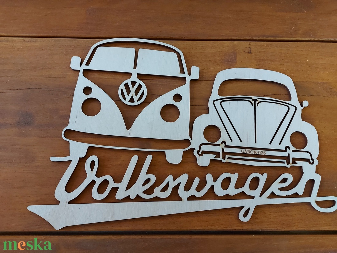 Volkswagen tábla, Autós karácsony, Volkswagen fatábla névvel gravírozva - otthon & lakás - dekoráció - fali és függő dekoráció - falra akasztható dekor - Meska.hu