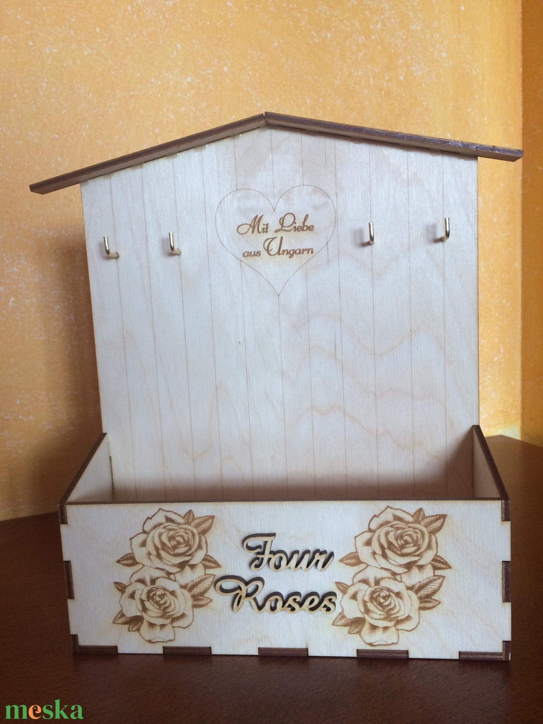 Fali kulcstartó, Kulcs- és levéltartó fából - otthon & életmód - dekoráció - fali és függő dekoráció - fali kulcstartó - Meska.hu