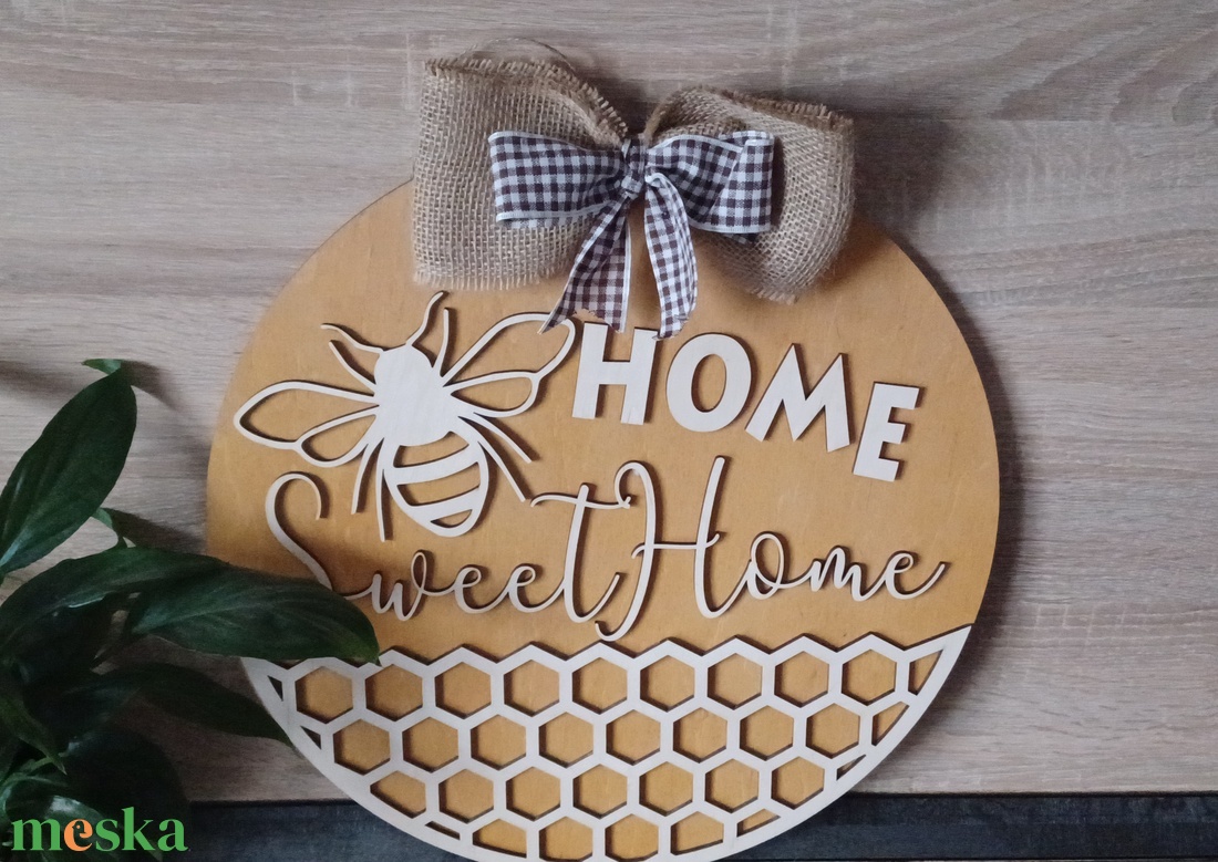 Home Sweet Home üdvözlő tábla, Méhecskés, méhsejtes ajtó kopogtató - otthon & életmód - dekoráció - ajtó- és ablak dekoráció - ajtódísz & kopogtató - Meska.hu Home Sweet Home üdvözlő tábla, Méhecskés, méhsejtes ajtó kopogtató - otthon & életmód - dekoráció - ajtó- és ablak dekoráció - ajtódísz & kopogtató - Meska.hu