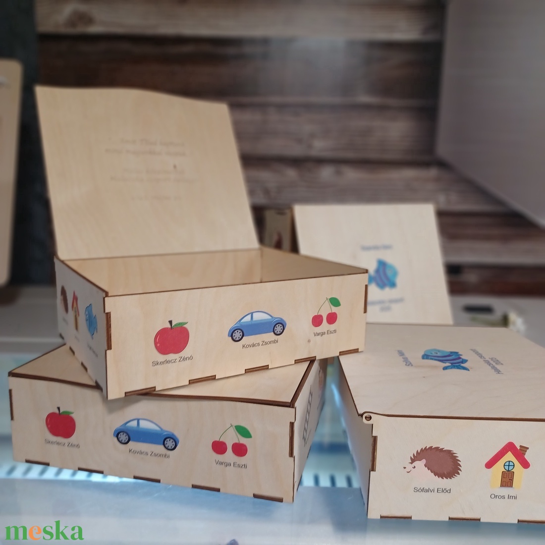 Különleges emlékdoboz,  Ballagási ajándék óvó néninek, Pedagógusoknak csoport/osztályképpel is - kellékek & szerszámok - hobby fa alapanyag - doboz - Meska.hu