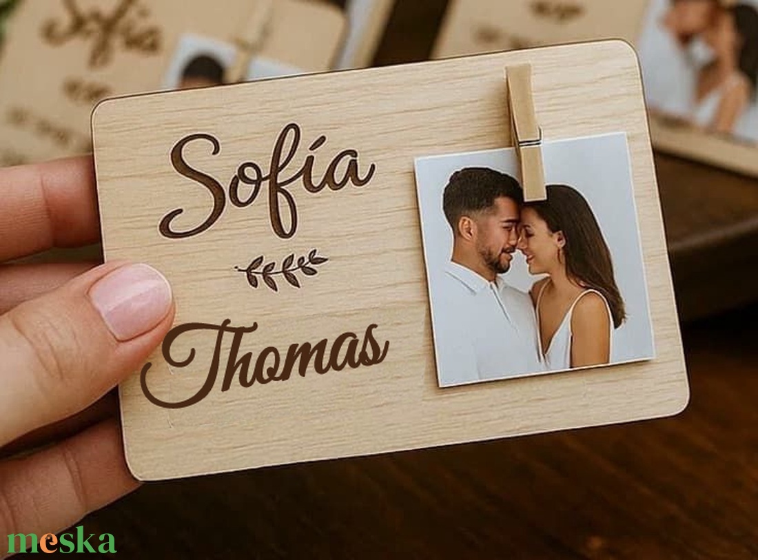 Egyedi esküvői köszönetajándék - fényképhez fa csipesszel - esküvő - emlék & ajándék - köszönőajándék - Meska.hu