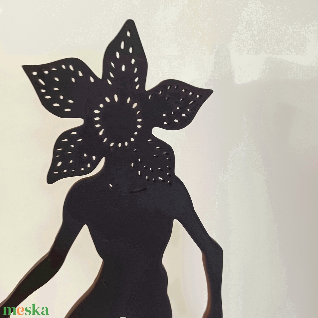 Stranger Things Demogorgon fali dekoráció - otthon & életmód - dekoráció - fali és függő dekoráció - falra akasztható dekor - Meska.hu