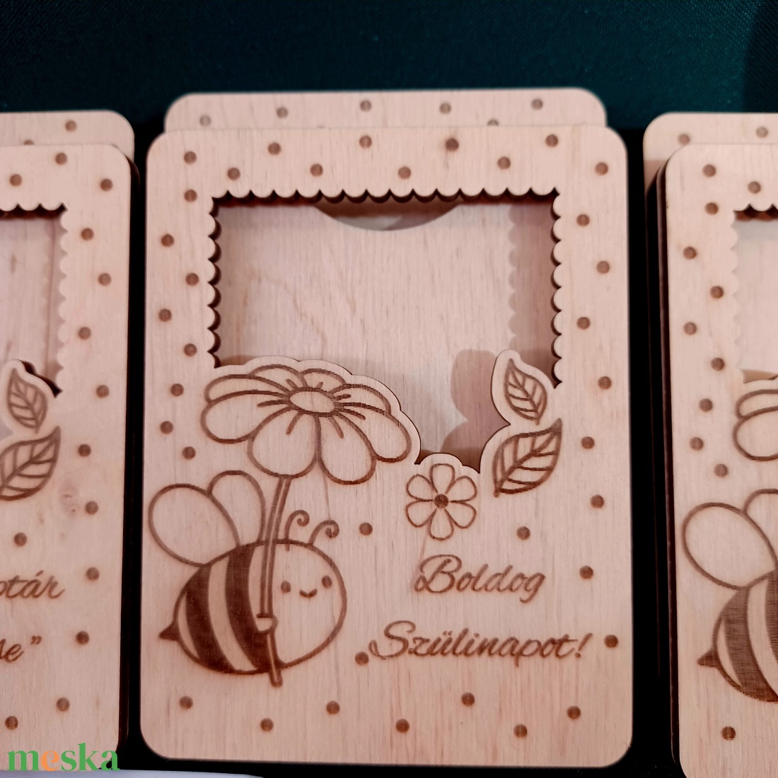 Pénzátadó méhecskés motívummal - ünnepi díszek, dekorációk - húsvéti díszek és dekorációk - húsvéti pénzátadó - Meska.hu