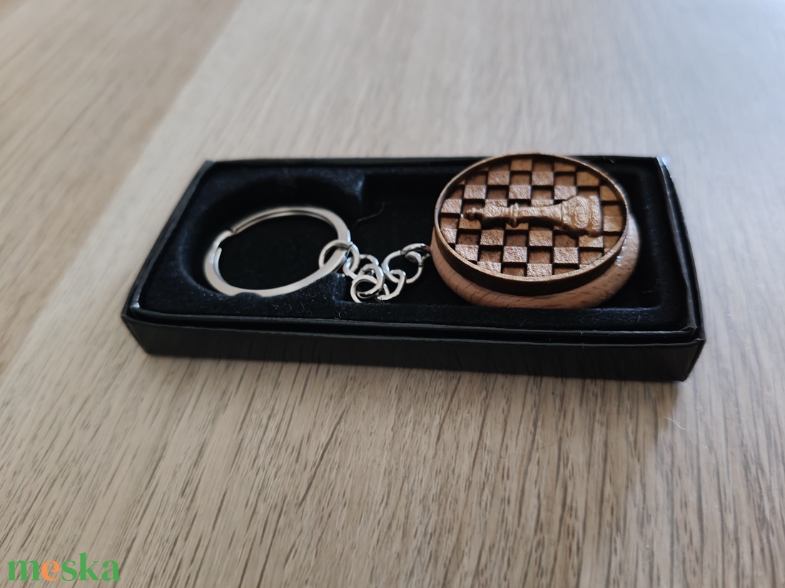 3D Gravírozott Fa Kulcstartó - Sakk - táska & tok - kulcstartó & táskadísz - kulcstartó - Meska.hu 3D Gravírozott Fa Kulcstartó - Sakk - táska & tok - kulcstartó & táskadísz - kulcstartó - Meska.hu