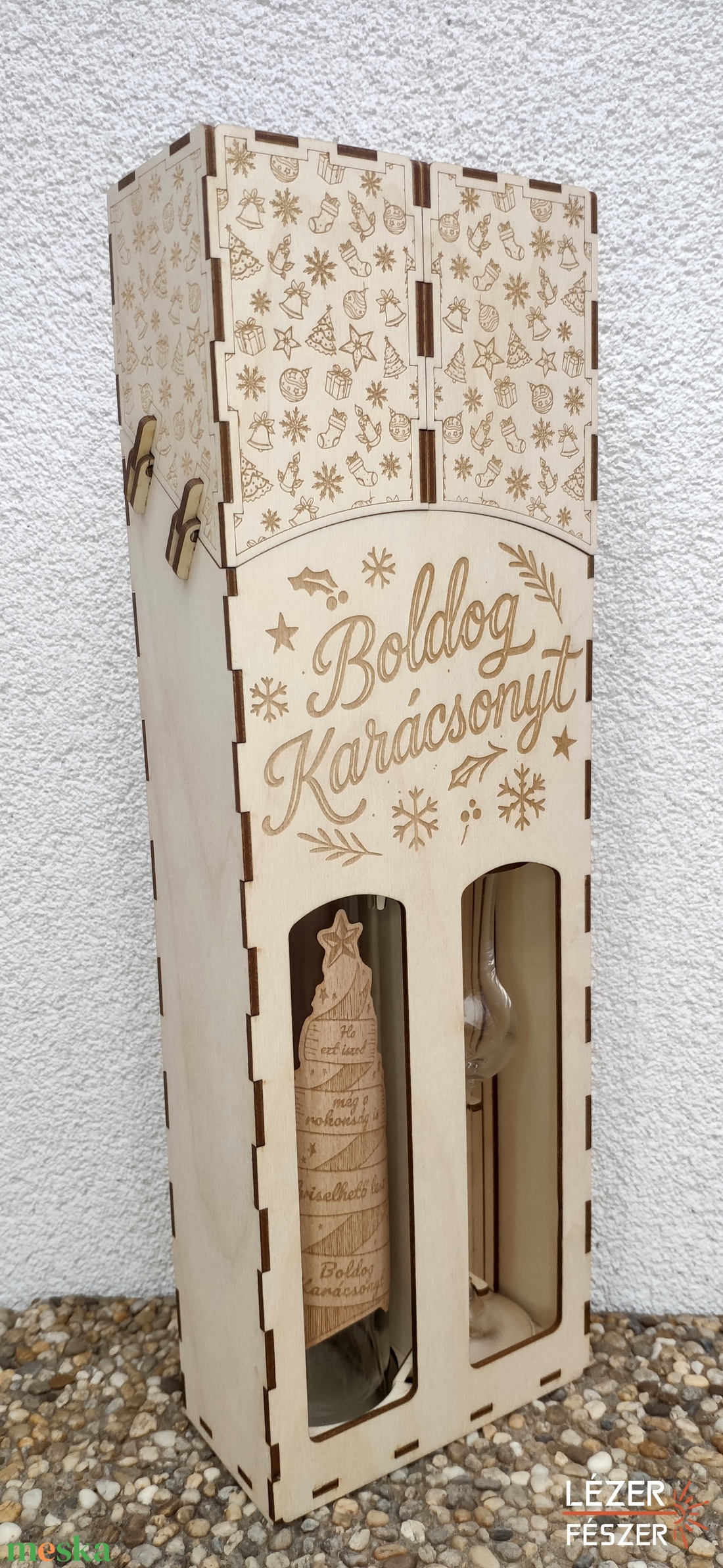 Karácsonyi pálinkás díszdoboz- üveggel és pohárral - otthon & életmód - konyhafelszerelés, tálalás - tálalás - pálinkás poharak, szettek - Meska.hu