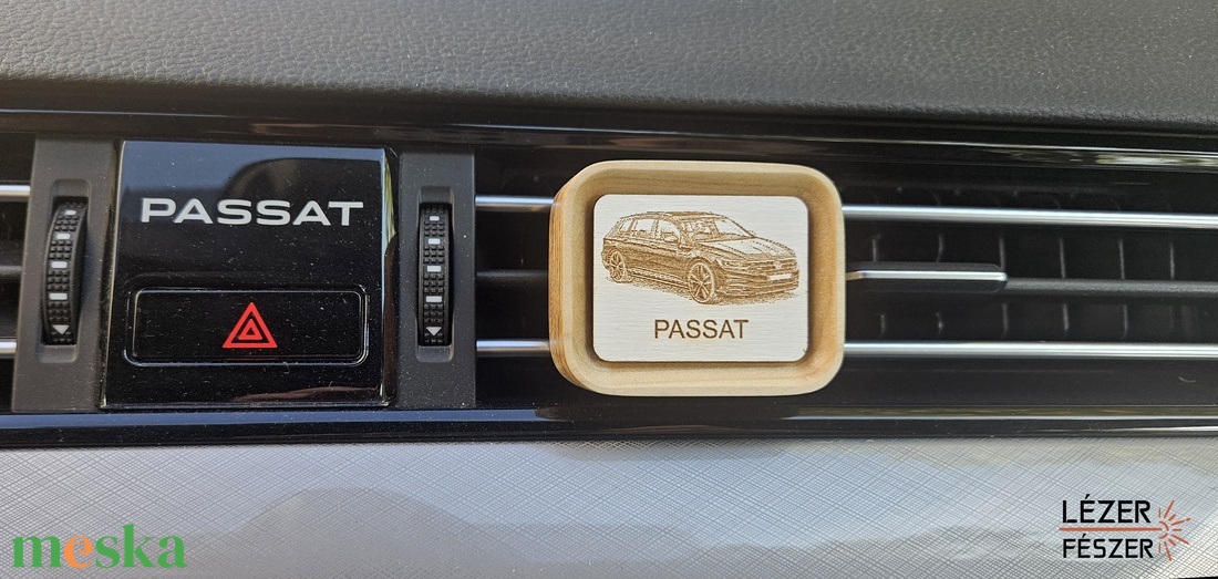 Fa autóillatosító cserélhető előlappal - otthon & életmód - autó - autós illatosító - Meska.hu