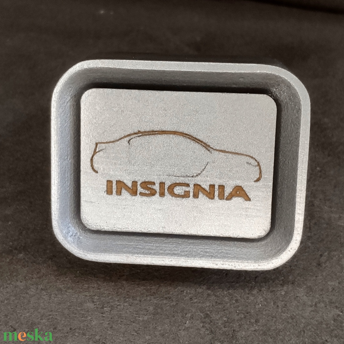 Fa autóillatosító cserélhető előlappal - otthon & életmód - autó - autós illatosító - Meska.hu